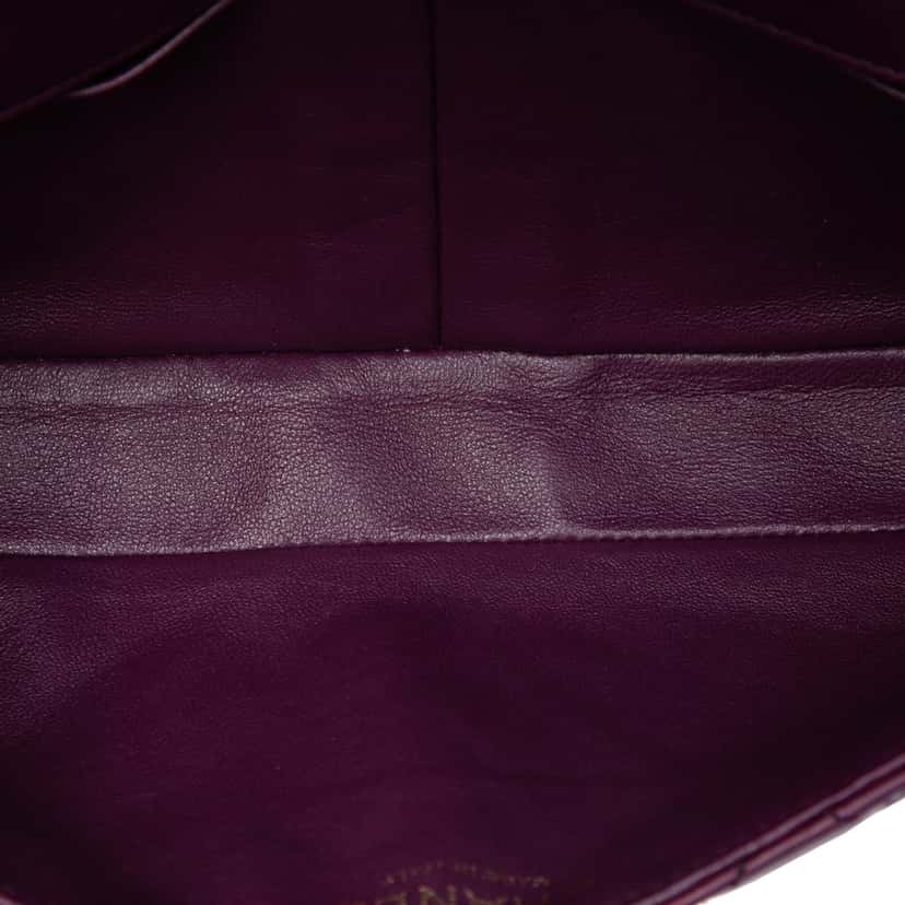 Chanel Classic Lambskin East West Single Flap Purple Leather Very good condition - Model View
