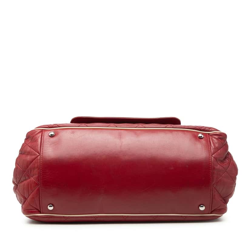 Chanel Quilted Aged Calfskin Reissue 2.55 East West Accordion Flap Red Leather Very good condition - Inside View