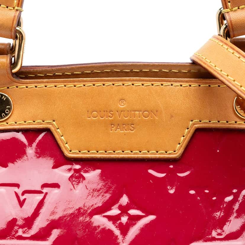 Louis Vuitton Monogram Vernis Brea MM Red Leather Very good condition - Box View
