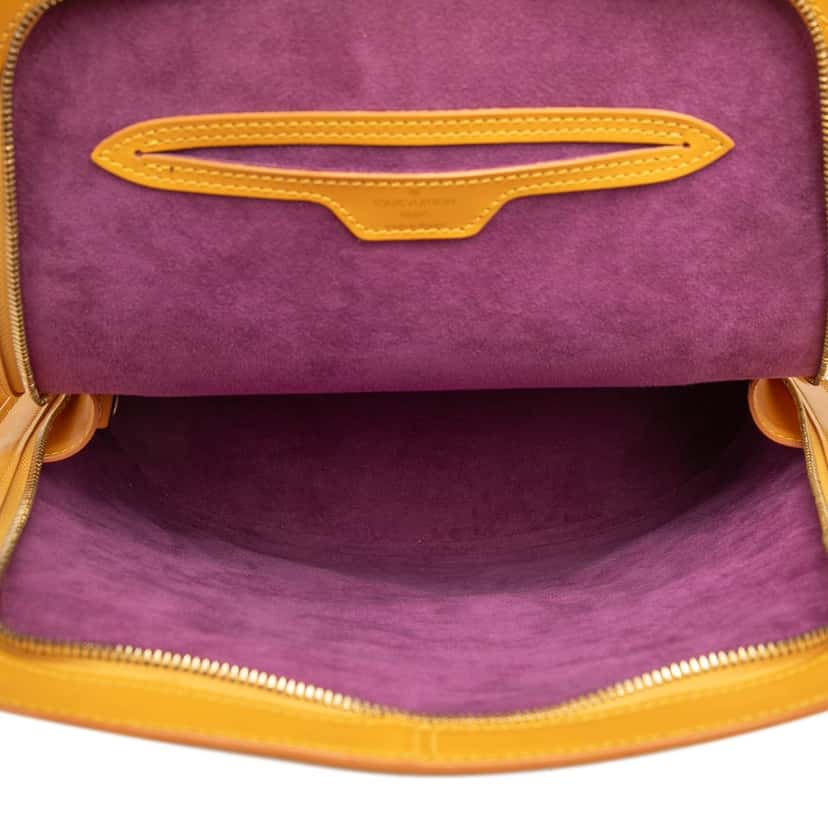 Louis Vuitton Epi Gobelins Yellow Leather Very good condition - Model View