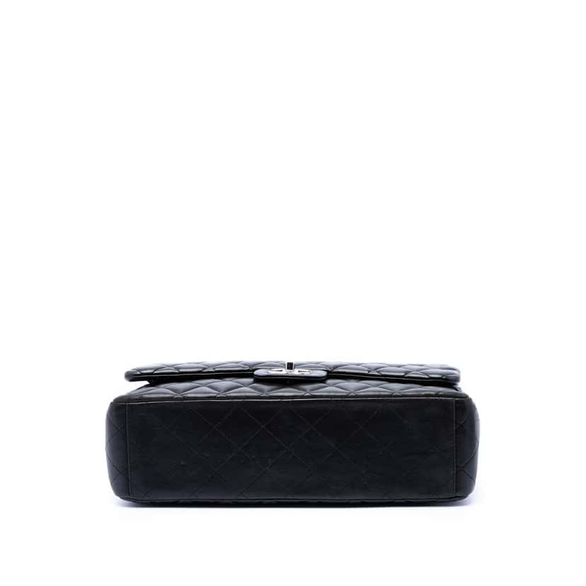 Chanel Maxi Classic Lambskin Double Flap Black Leather Very good condition - Inside View