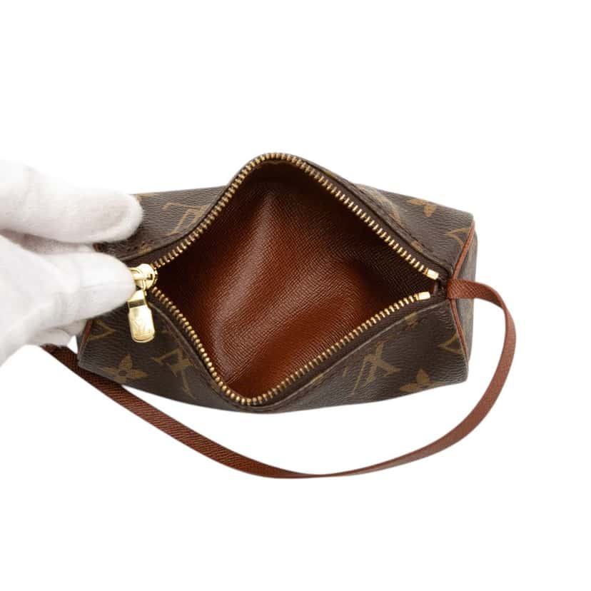 Louis Vuitton Monogram Papillon Pochette Brown Very good condition - Model View