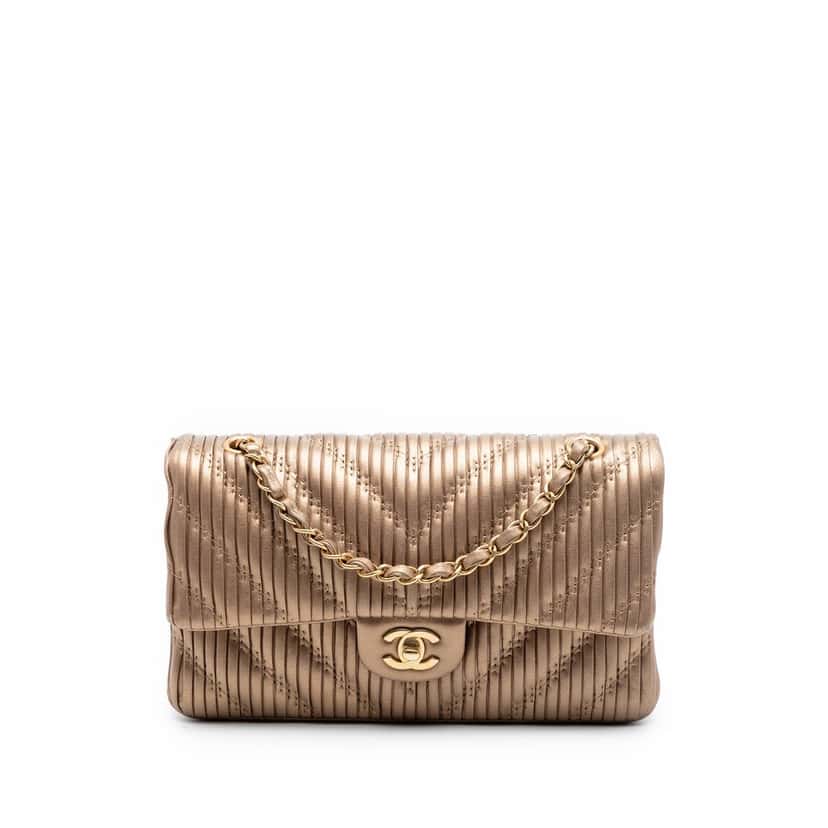 Chanel Medium Classic Chevron Calfskin Pleated Double Flap Brown Leather Very good condition - Front View