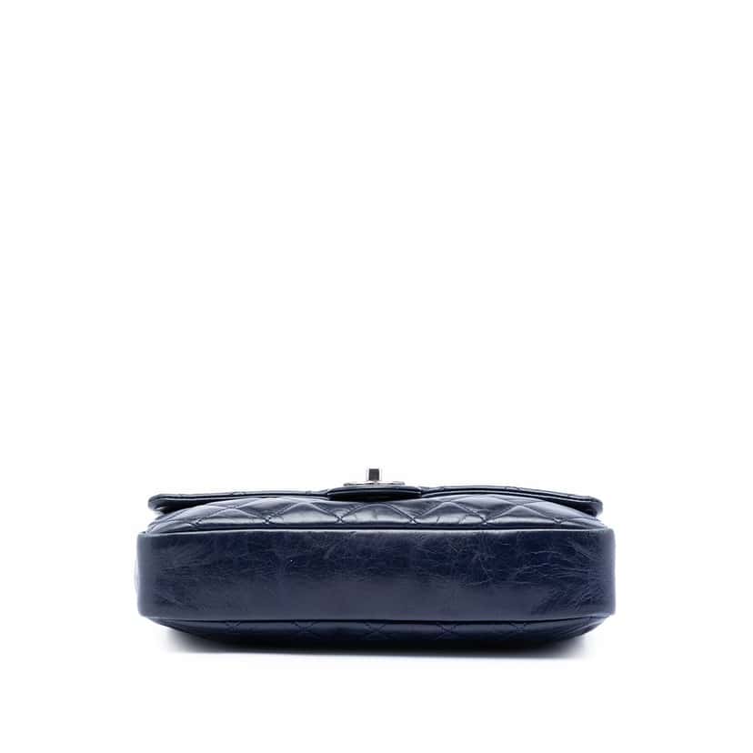 Chanel Medium Aged Calfskin Duo Color Flap Blue Leather Very good condition - Inside View