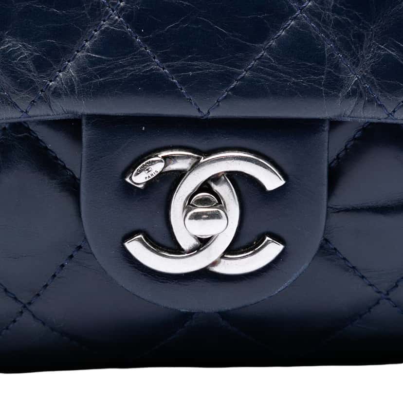 Chanel Medium Aged Calfskin Duo Color Flap Blue Leather Very good condition - Box View
