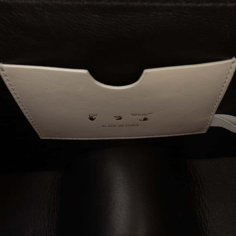 Off-White Leather Burrow 22 Crossbody White Leather Very good condition - Box View