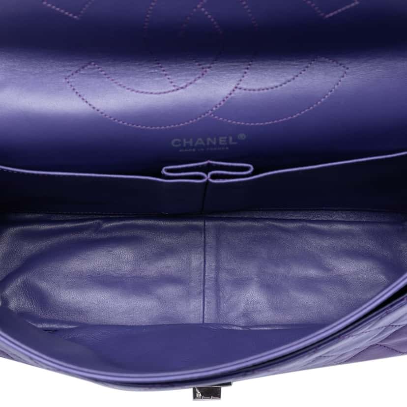 Chanel Quilted Lambskin Reissue 2.55 Double Flap 227 Purple Leather Very good condition - Model View