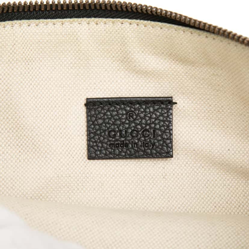 Gucci Leather Logo Clutch Black Leather Never worn, with tag - Box View