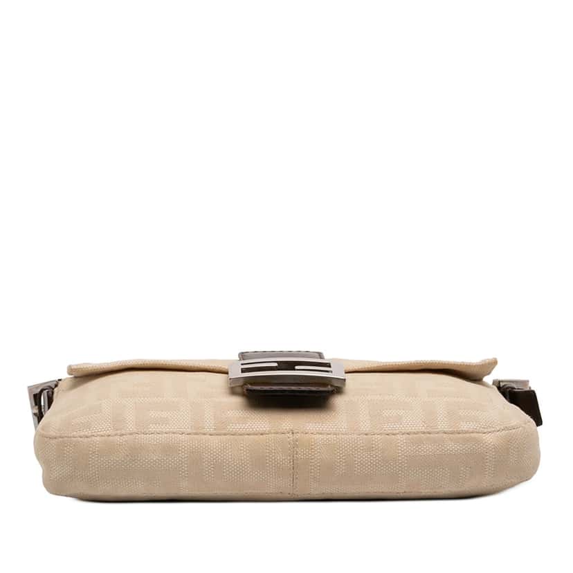 Fendi Zucca Canvas Baguette Beige Very good condition - Inside View