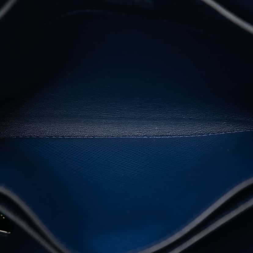 Prada Saffiano Cuir Twist Lock Chain Flap Blue Leather Very good condition - Model View