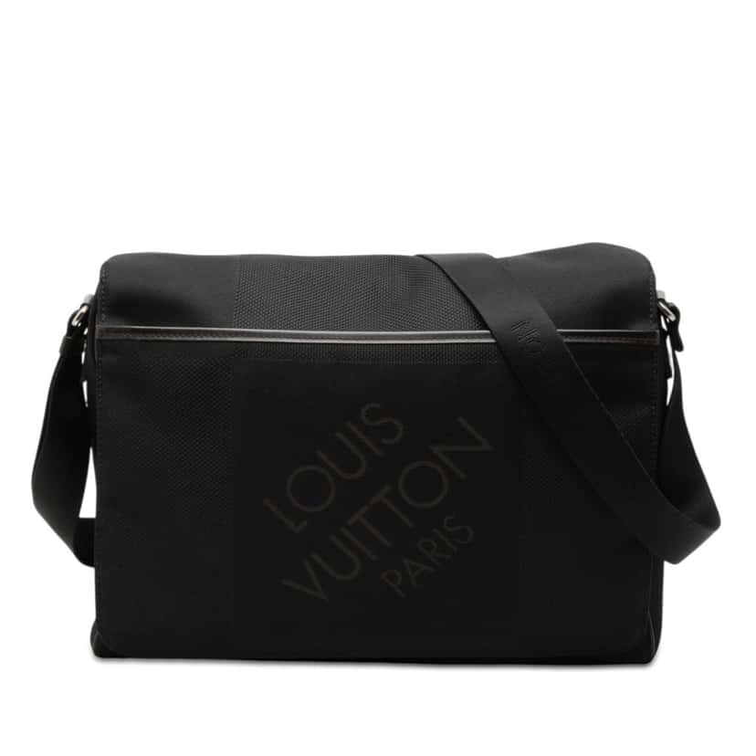Louis Vuitton Damier Geant Messenger Bag Black Very good condition - Front View