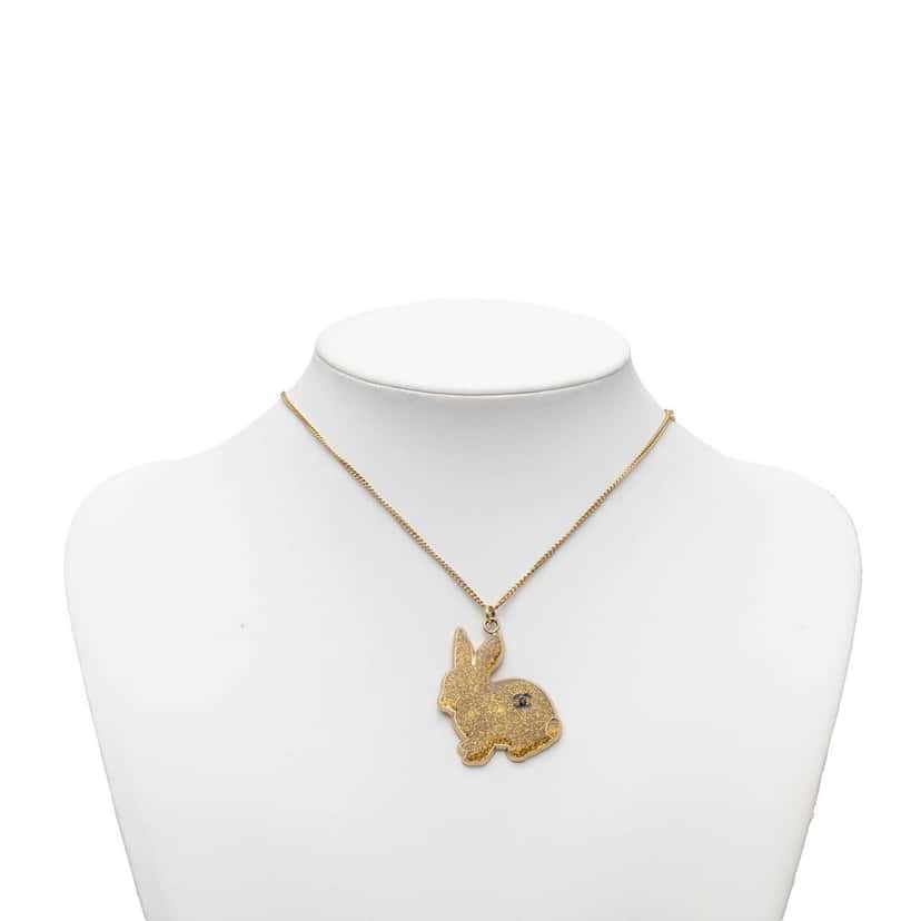 Chanel CC Gold Plated Resin Rabbit Pendant Necklace Gold Metal Very good condition - Box View