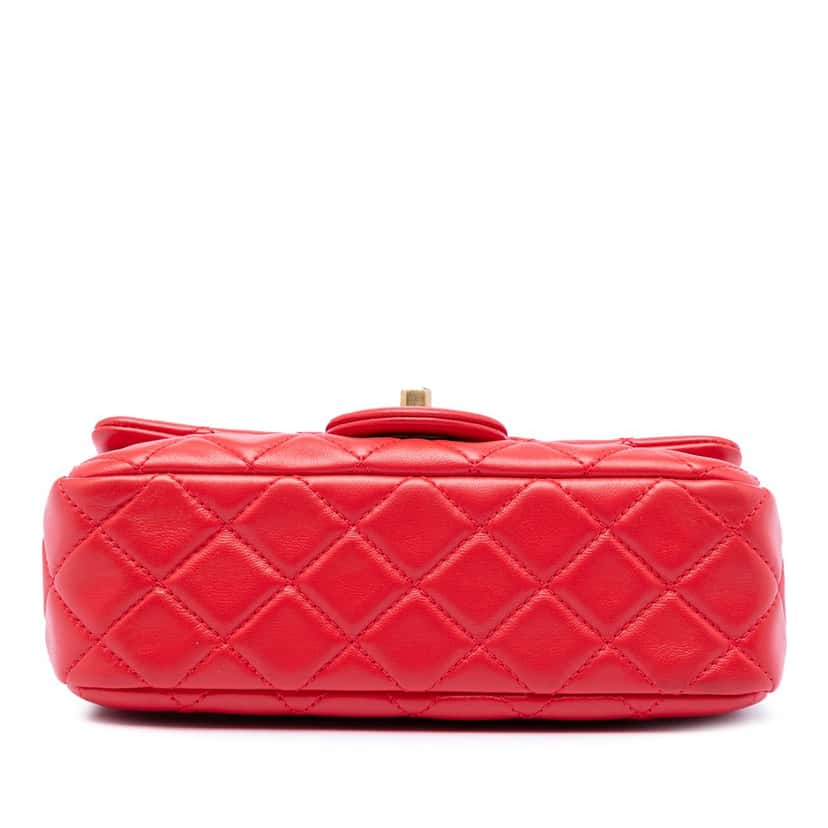 Chanel Mini Rectangular Classic Lambskin Pearl Crush Single Flap Red Leather Very good condition - Inside View