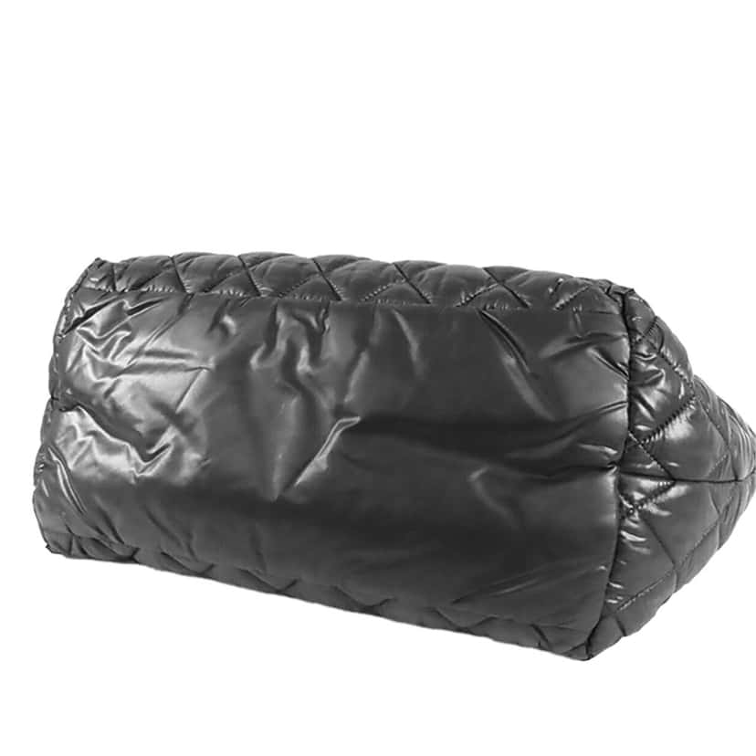 Chanel Small Quilted Nylon Coco Cocoon Tote Black Very good condition - Inside View