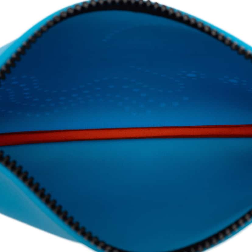 Hermès Small Perforated Nylon Neobain Poulpe Fiction Case Blue Very good condition - Model View