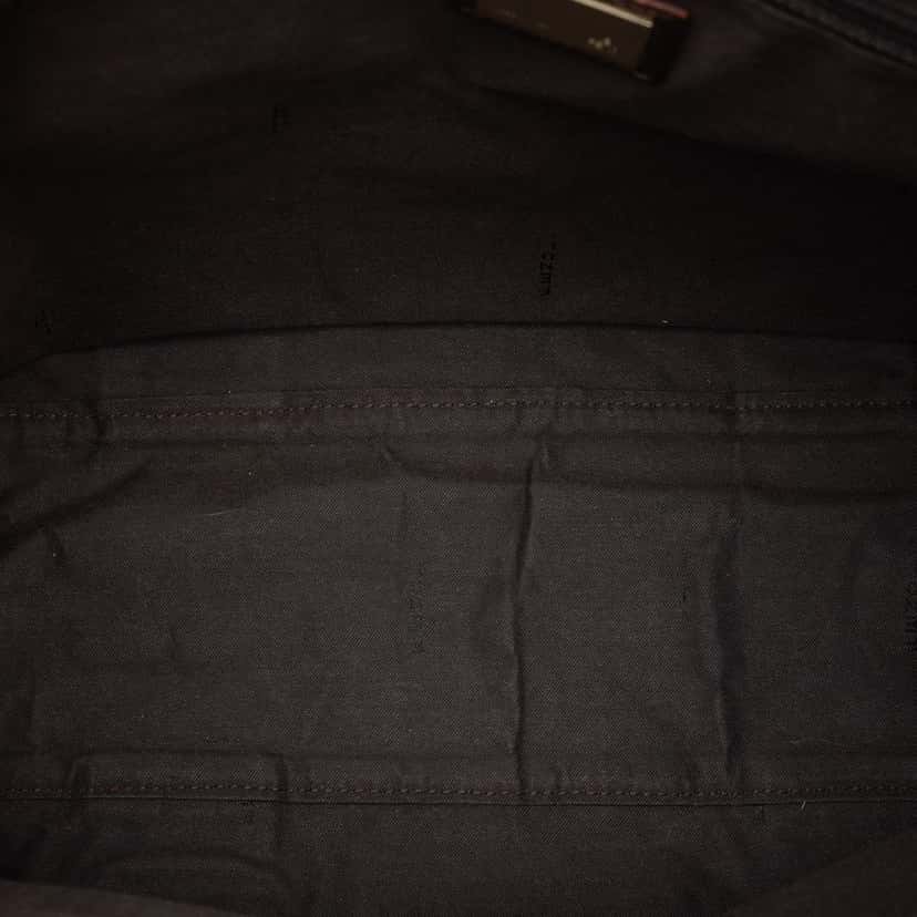 Fendi Zucchino Canvas Tote Beige Very good condition - Model View