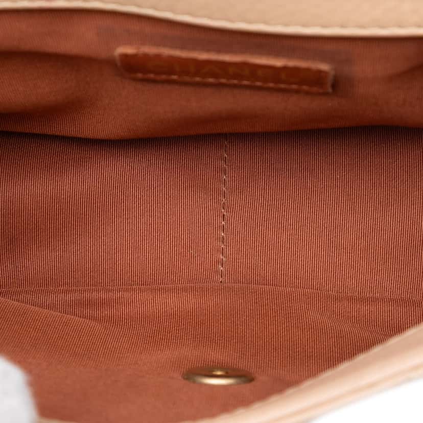 Chanel Paris-Greece Calfskin Archi Chic Flap Beige Leather Very good condition - Model View