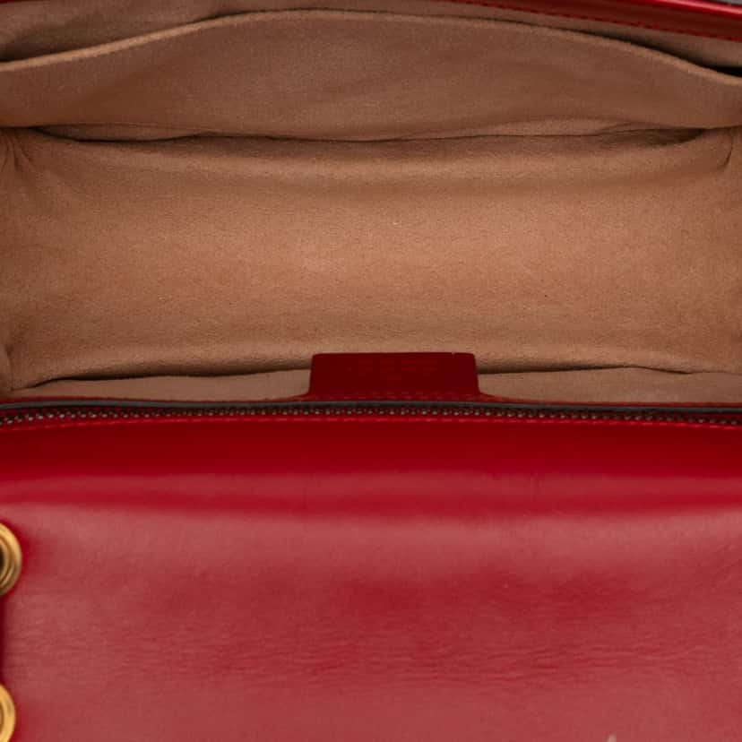 Gucci Medium Calfskin Queen Margaret Flap Shoulder Bag Red Leather Very good condition - Model View