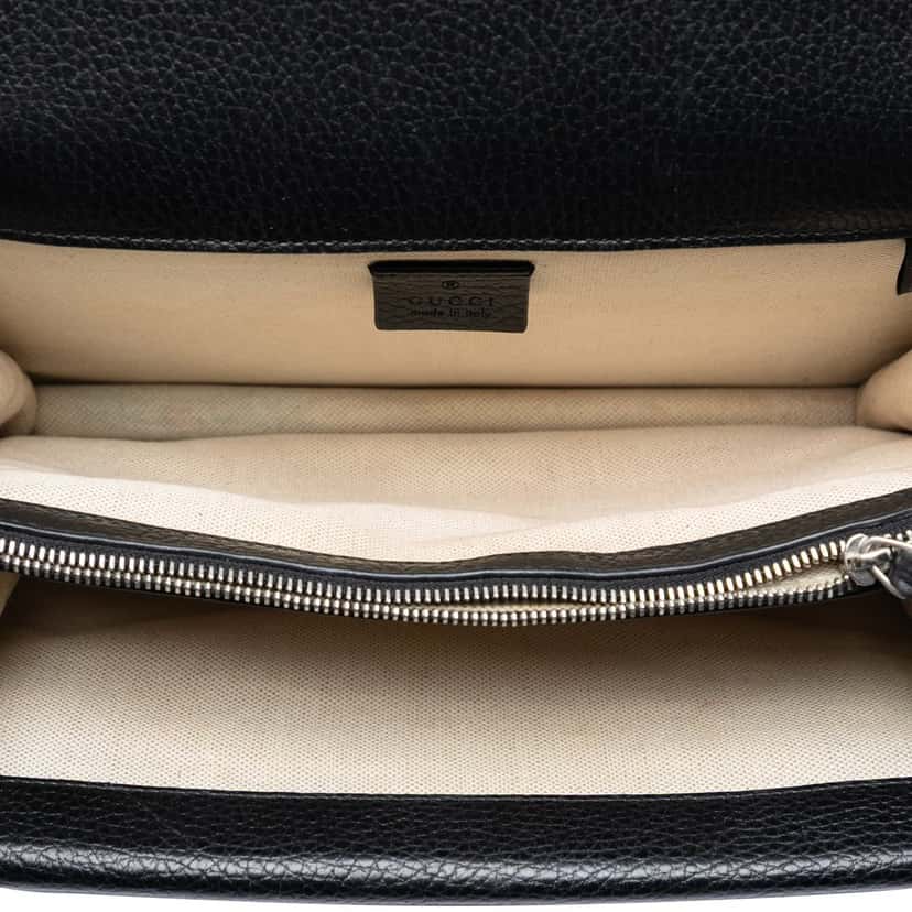 Gucci Medium Calfskin Dionysus Shoulder Bag Black Leather Very good condition - Model View