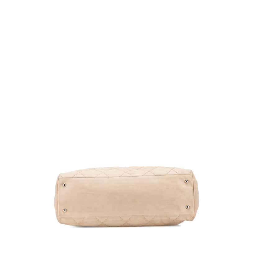 Chanel Iridescent Calfskin Sea Hit Tote Beige Leather Very good condition - Inside View