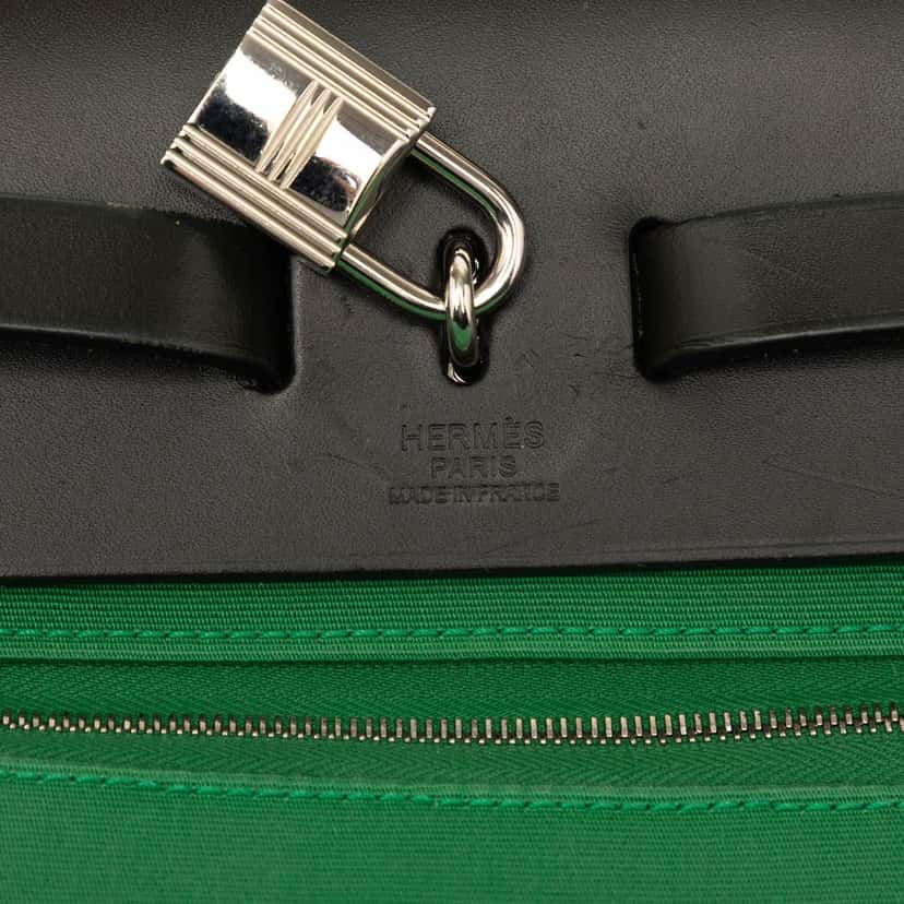 Hermès Toile Herbag Zip 31 Green Very good condition - Box View