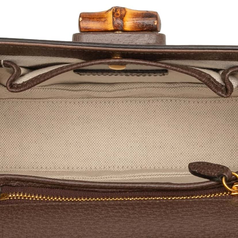 Gucci Small Jumbo GG Canvas Bamboo 1947 Top Handle Bag Beige Very good condition - Model View