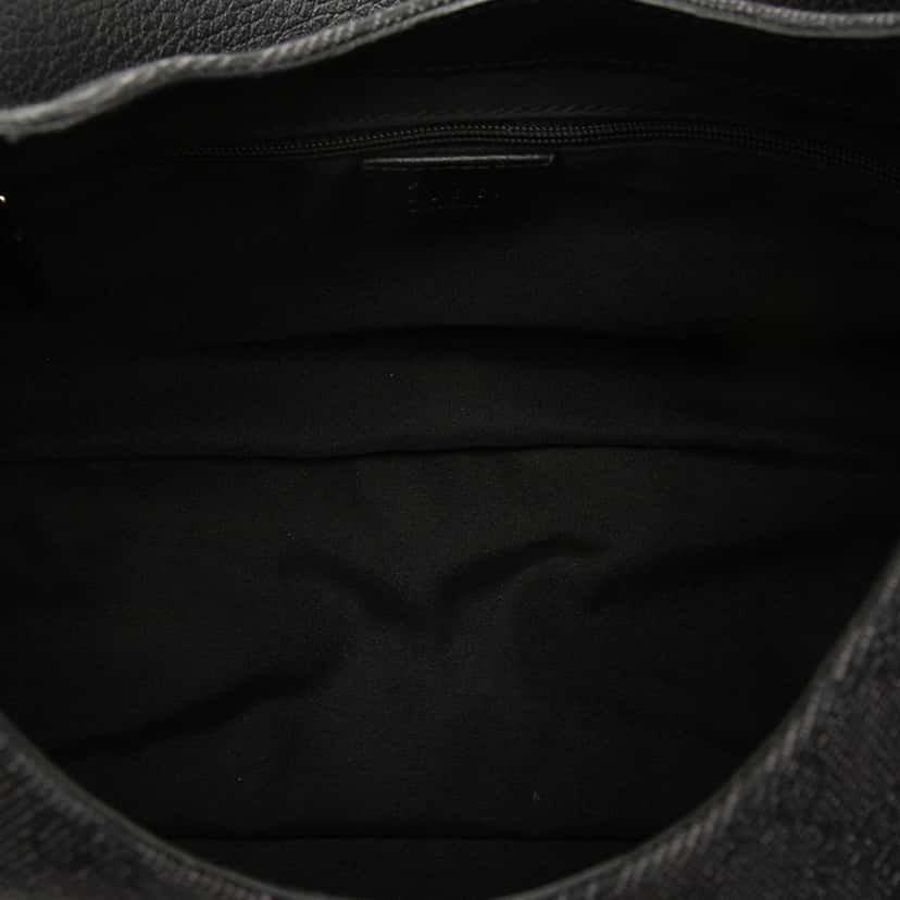 Gucci GG Denim Colbert Shoulder Bag Black Very good condition - Model View