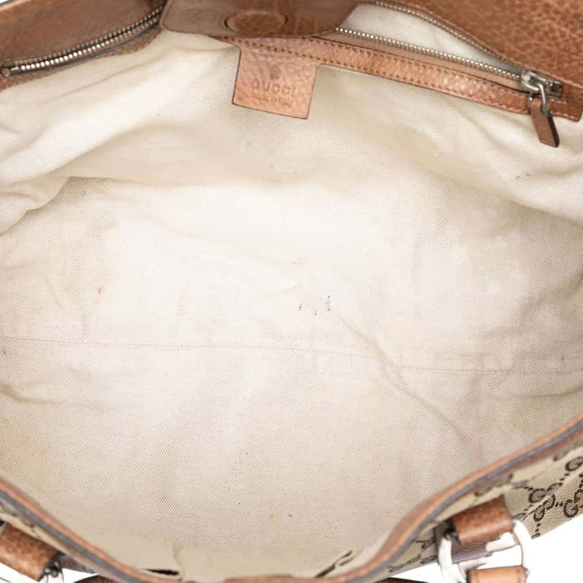 Gucci GG Canvas Miss GG Tote Beige Very good condition - Model View