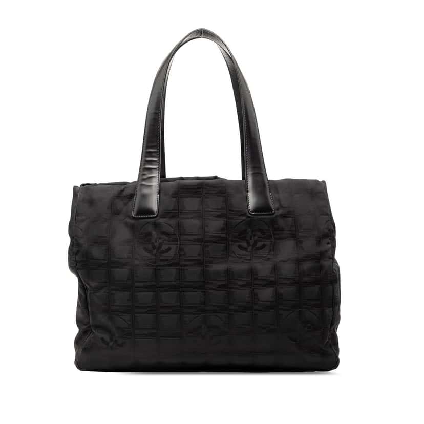 Chanel New Travel Line Nylon Tote Black Very good condition - Front View