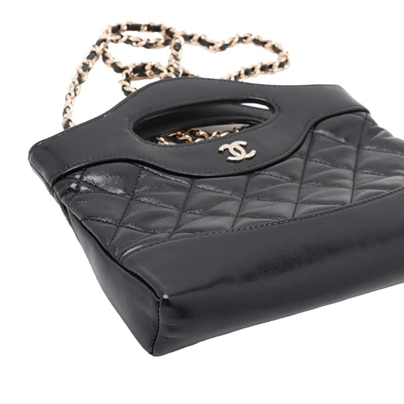 Chanel Nano Quilted Glazed Calfskin 31 Shopping Bag Black Leather Very good condition - Inside View