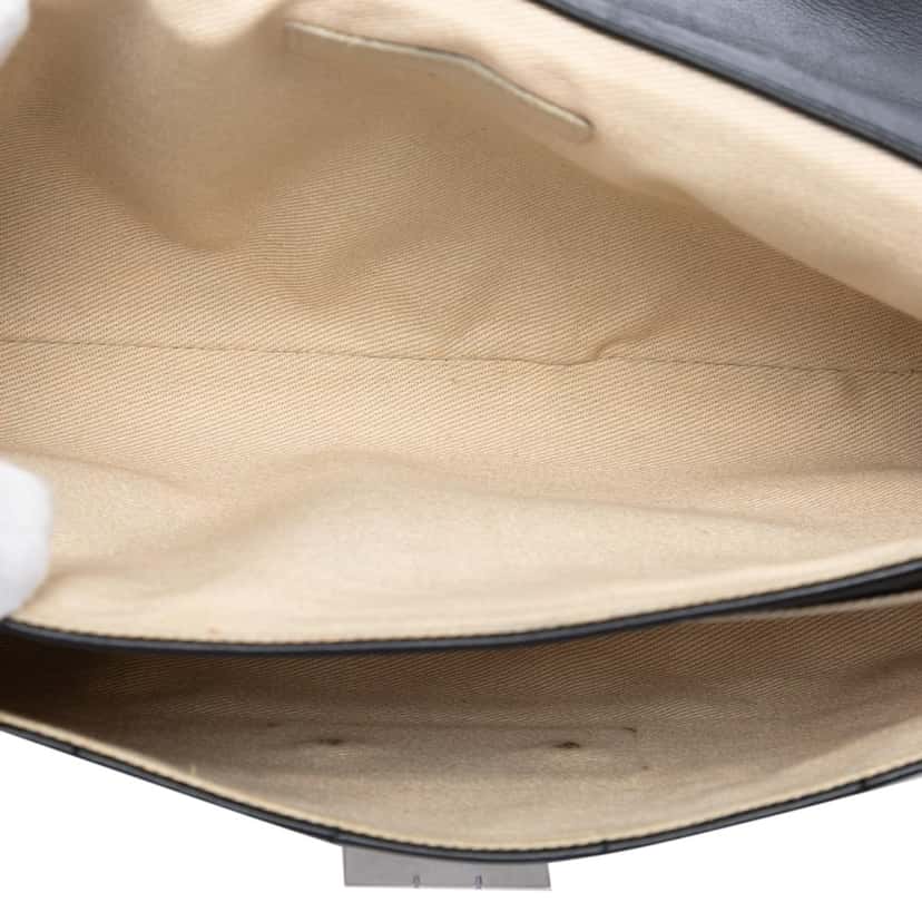 Chanel Chocolate Bar Calfskin Reissue 2.55 Flap Black Leather Very good condition - Model View
