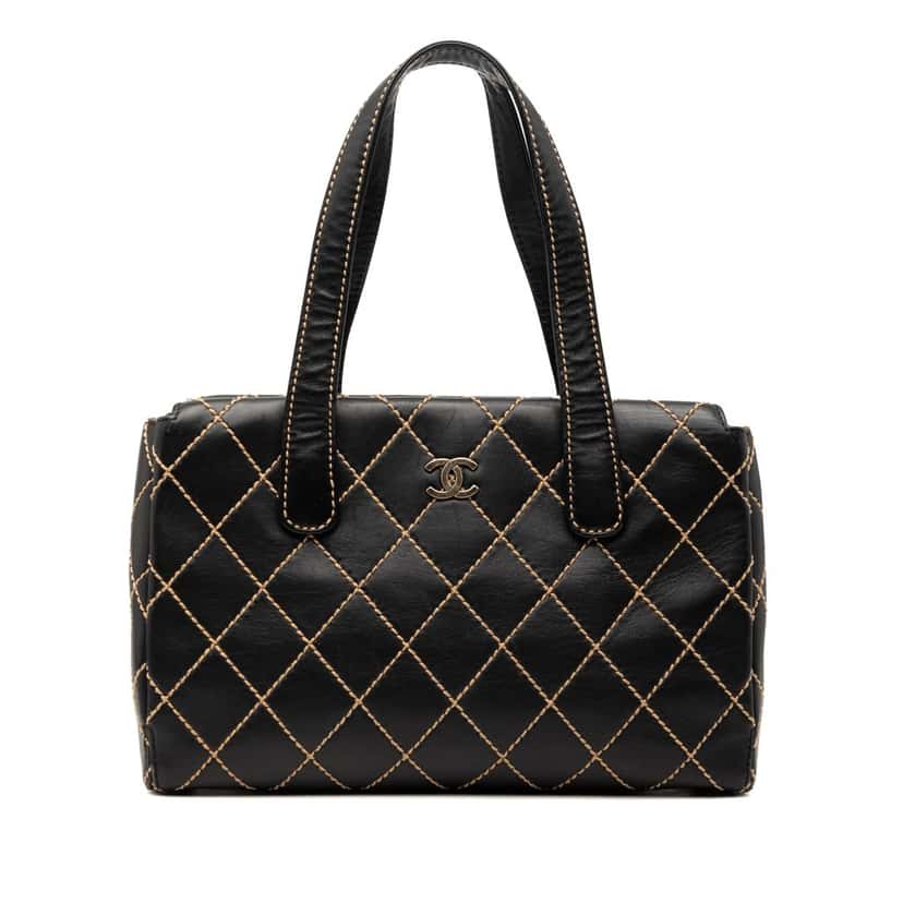 Chanel CC Calfskin Wild Stitch Handbag Black Leather Very good condition - Front View