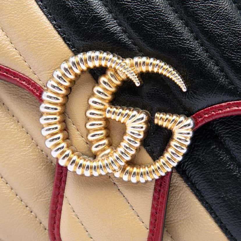 Gucci Medium GG Marmont Bicolor Matelasse Diagonal Leather Torchon Shoulder Bag Black Leather Very good condition - Box View