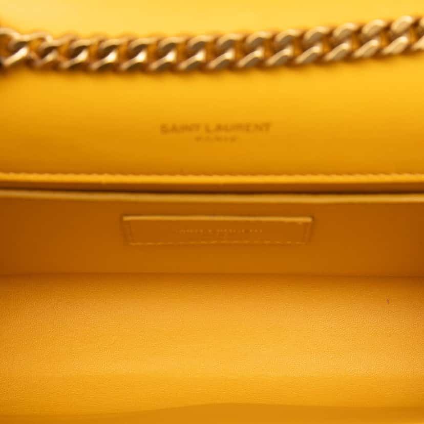 Saint Laurent Medium Suede Monogram Kate Tassel Crossbody Yellow Leather Very good condition - Model View
