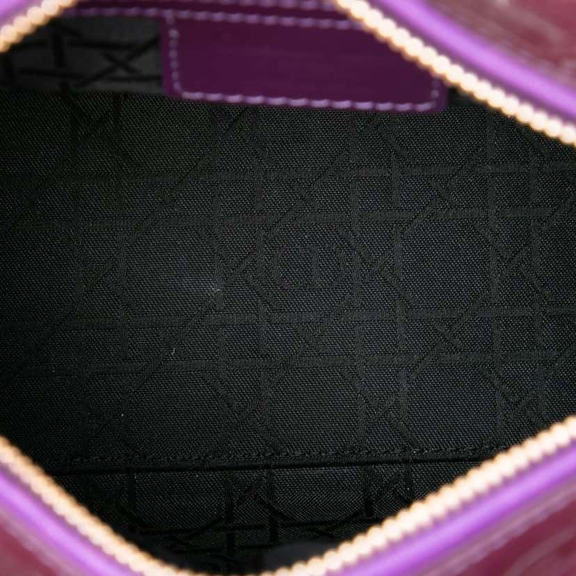 Dior Medium Patent Cannage Lady Dior Purple Leather Very good condition - Model View