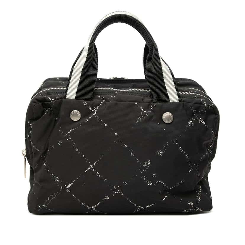 Chanel Old Travel Line Nylon Handbag Black Very good condition - Front View
