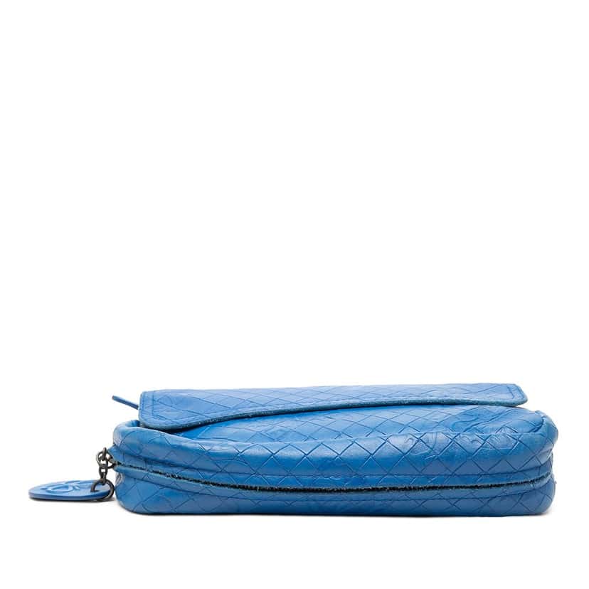 Bottega Veneta Small Calfskin Intrecciomirage Embossed Butterfly Chain Crossbody Blue Leather Very good condition - Inside View