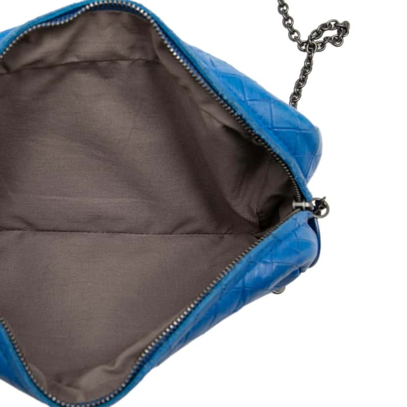 Bottega Veneta Small Calfskin Intrecciomirage Embossed Butterfly Chain Crossbody Blue Leather Very good condition - Model View