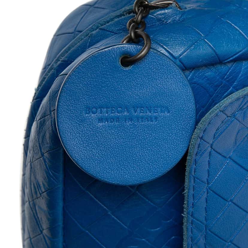 Bottega Veneta Small Calfskin Intrecciomirage Embossed Butterfly Chain Crossbody Blue Leather Very good condition - Box View