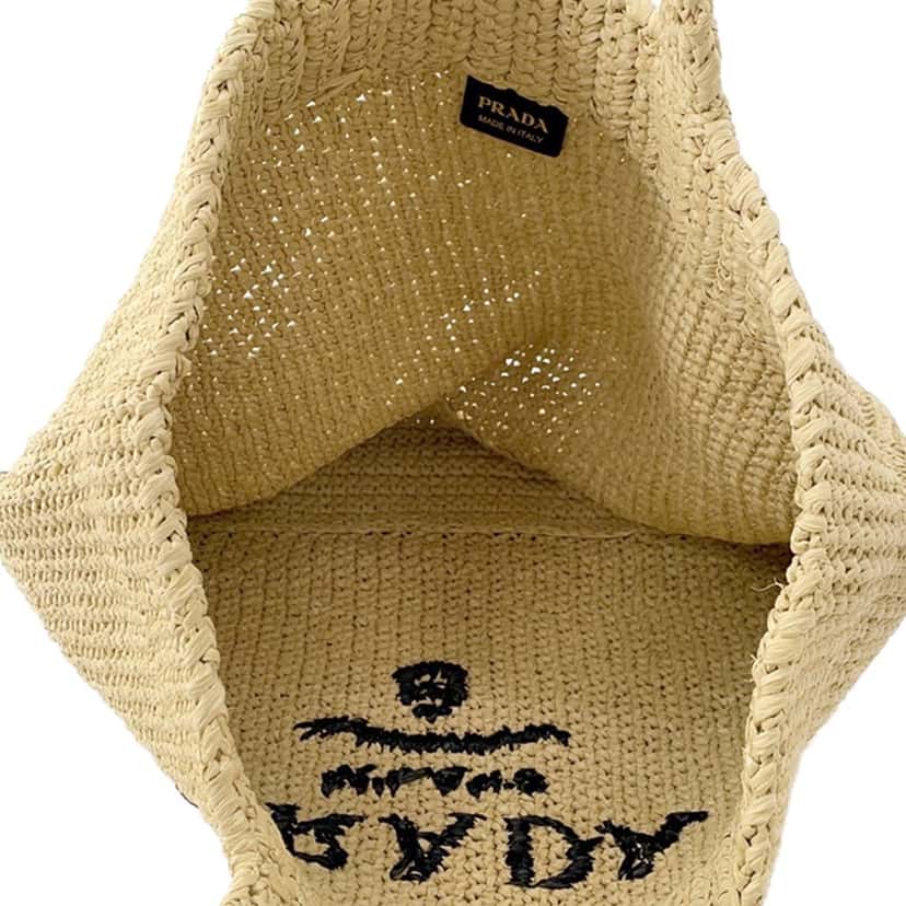 Prada Large Raffia Effect Crochet Embroidered Logo Tote Beige Very good condition - Model View