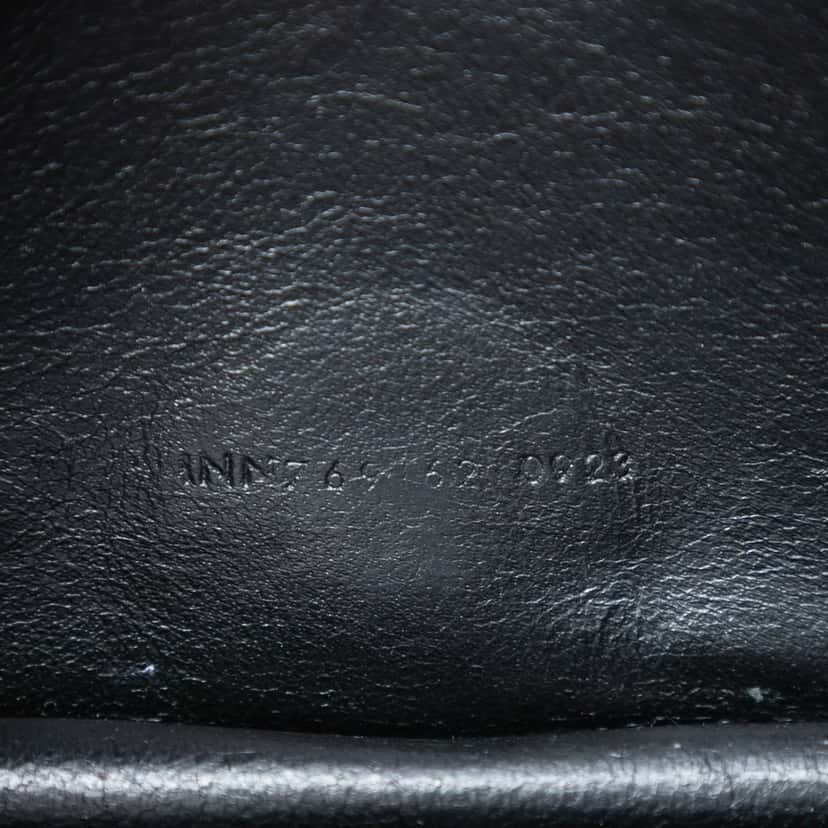 Saint Laurent Smooth Calfskin Crossbody Black Leather Very good condition - Box View