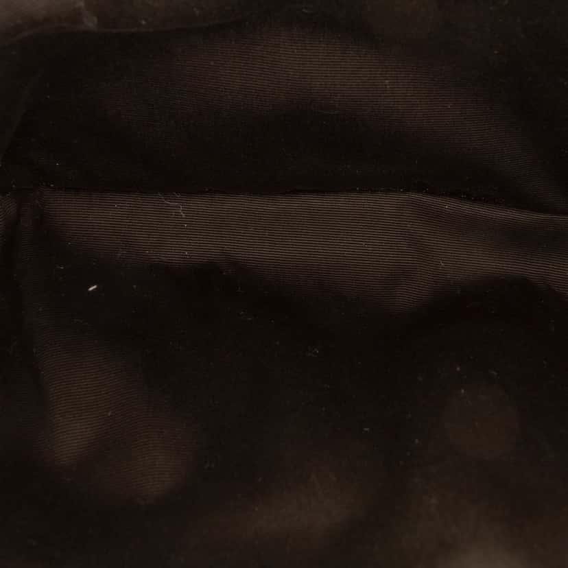 Saint Laurent Small Matelasse Calfskin Monogram LouLou Shoulder Bag Brown Leather Very good condition - Model View