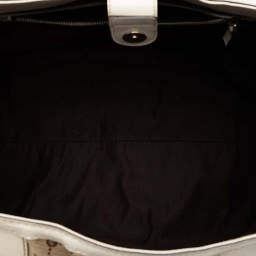 Gucci GG Canvas Interlocking G Tote Beige Very good condition - Model View