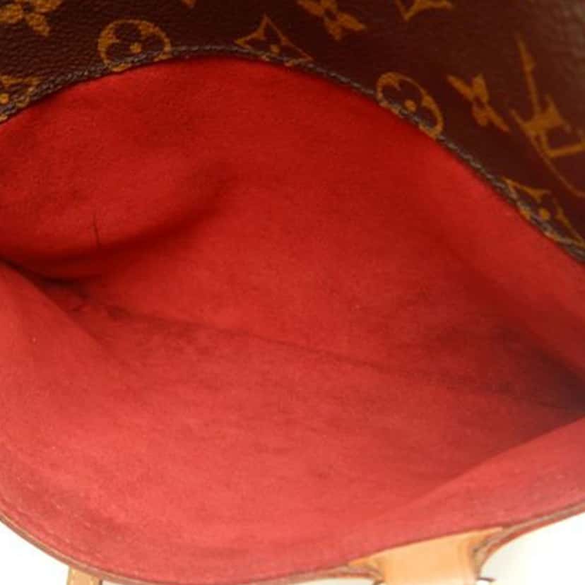 Louis Vuitton Monogram Coussin GM Brown Very good condition - Model View
