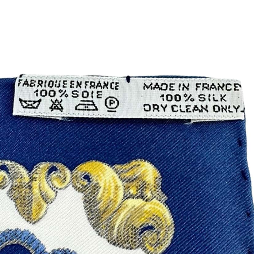 Hermès Ludovicus Magnus Silk Handkerchief White Never worn - Back View