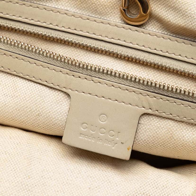 Gucci GG Canvas Heart Bit Tote Beige Very good condition - Box View