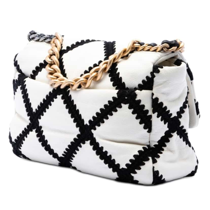 Chanel Large Crochet Calfskin 19 Flap White Leather Very good condition - Back View