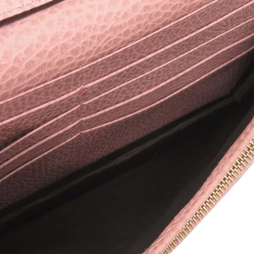 Gucci Dollar Calfskin Swing Wallet On Strap Pink Leather Very good condition - Model View