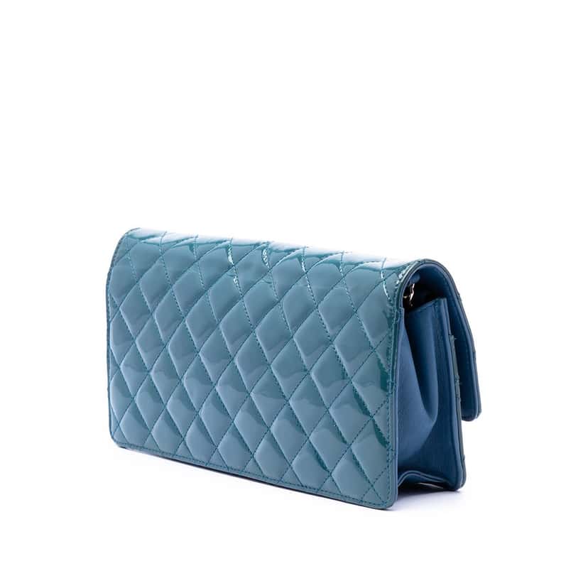 Chanel Quilted Patent Golden Class East West Wallet on Chain Blue Leather Very good condition - Back View