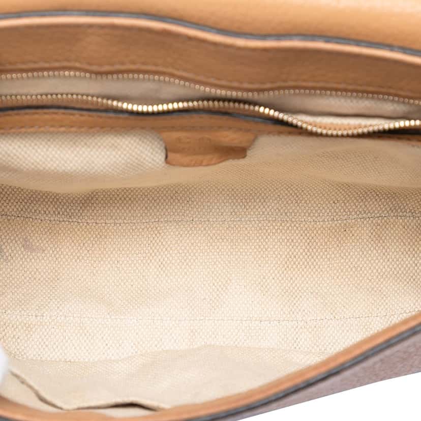 Gucci Medium Calfskin Soho Chain Flap Crossbody Brown Leather Very good condition - Model View